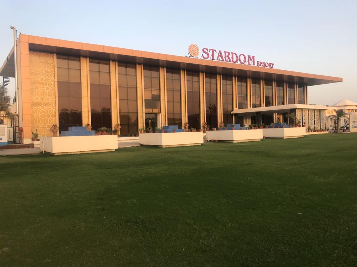 Stardom Resort Jaipur Exterior photo